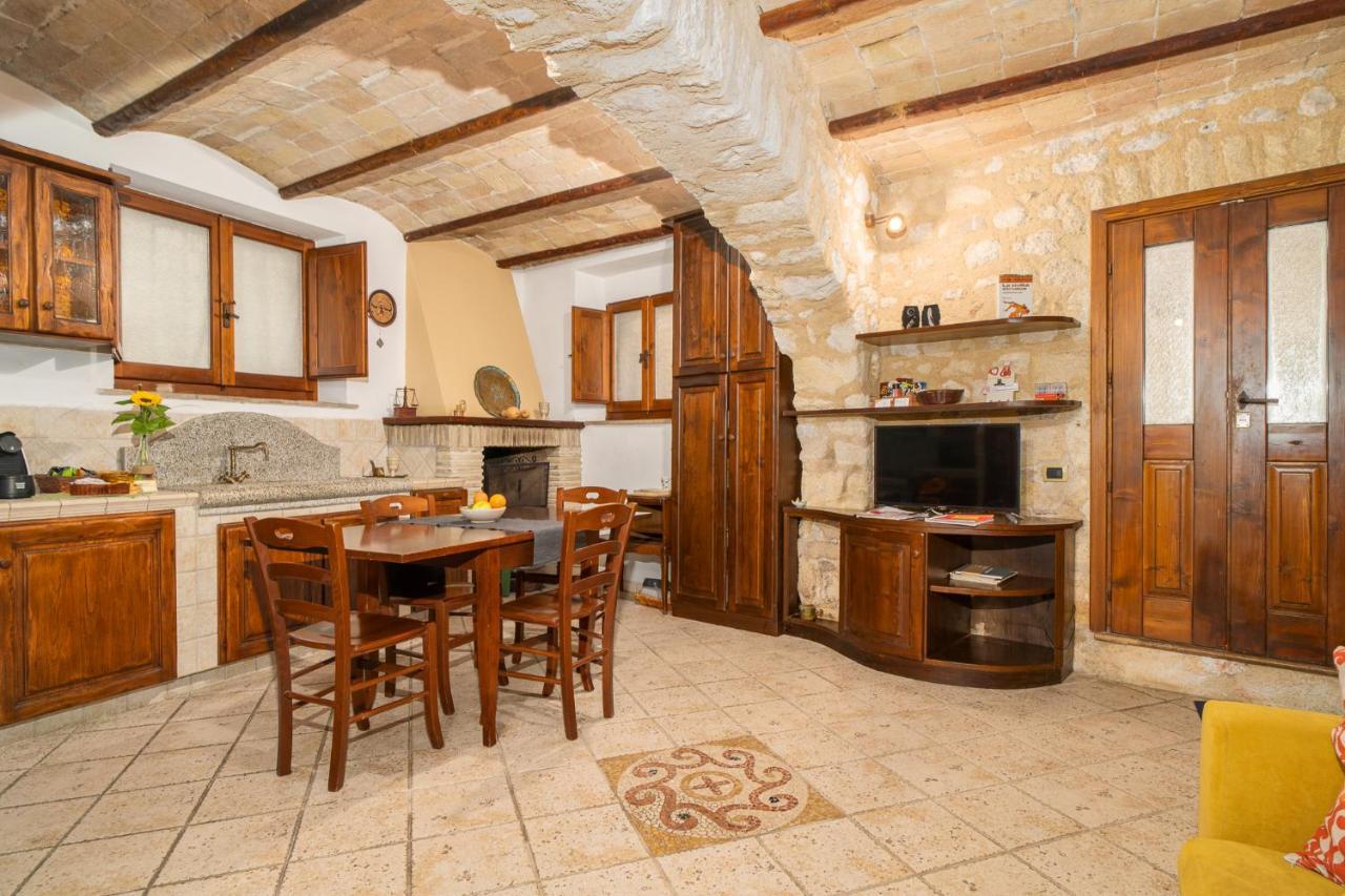La Casa Dell' Etrusco Villa Tarquinia Eksteriør billede